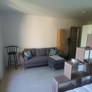  Appartement Studio Cosy Proche Parc Expo Et Aéroport Cdg Neuf France