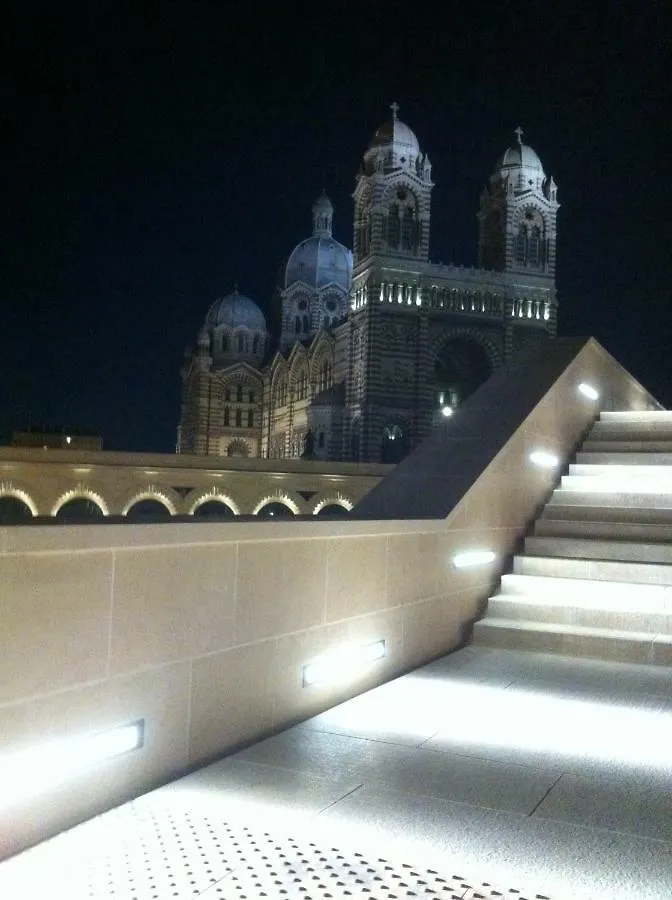Adoramaar- le loft Appartement Marseilles 0*,